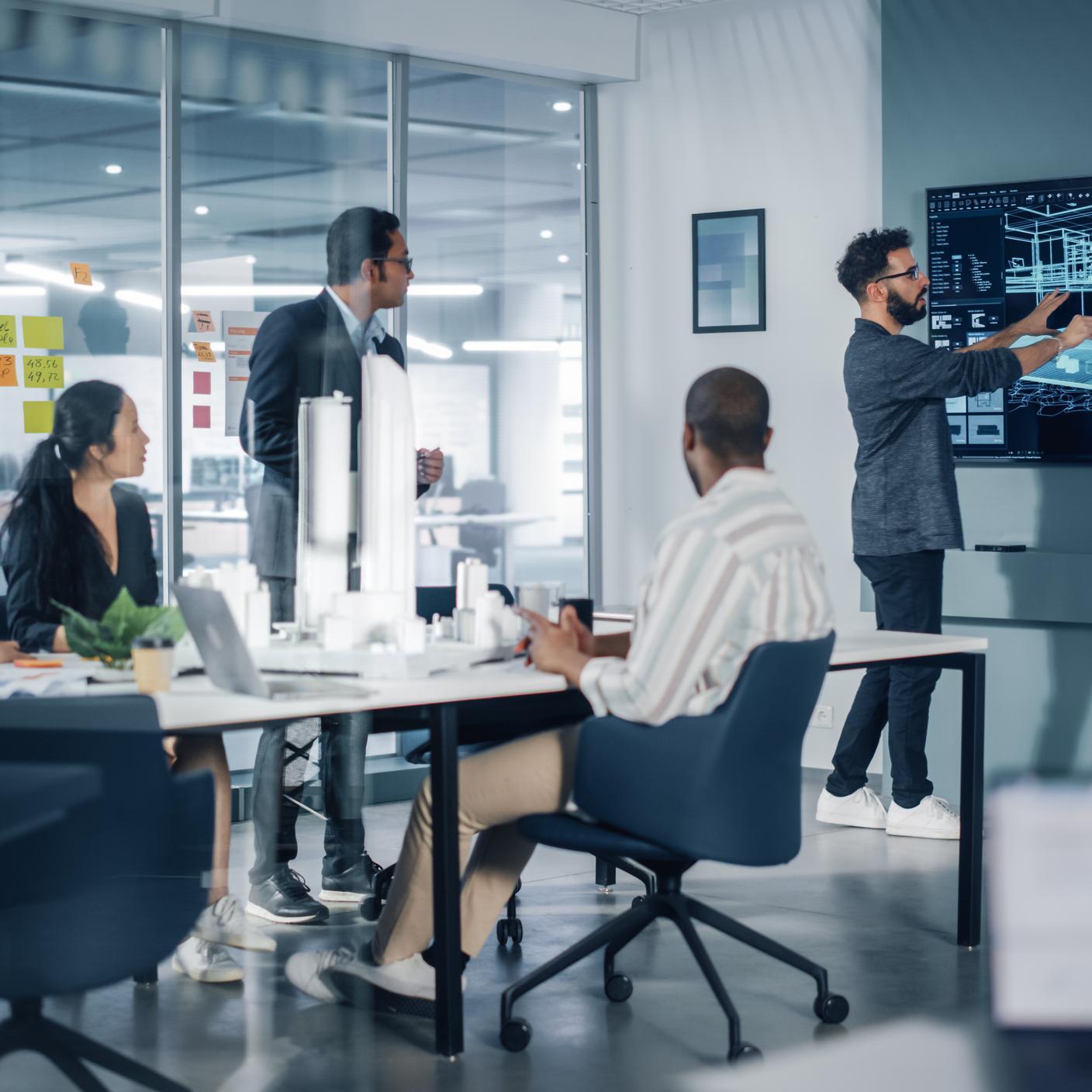 people working in office 