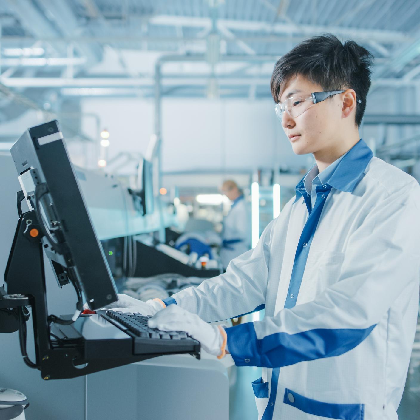 Doctor looking at computer screen 